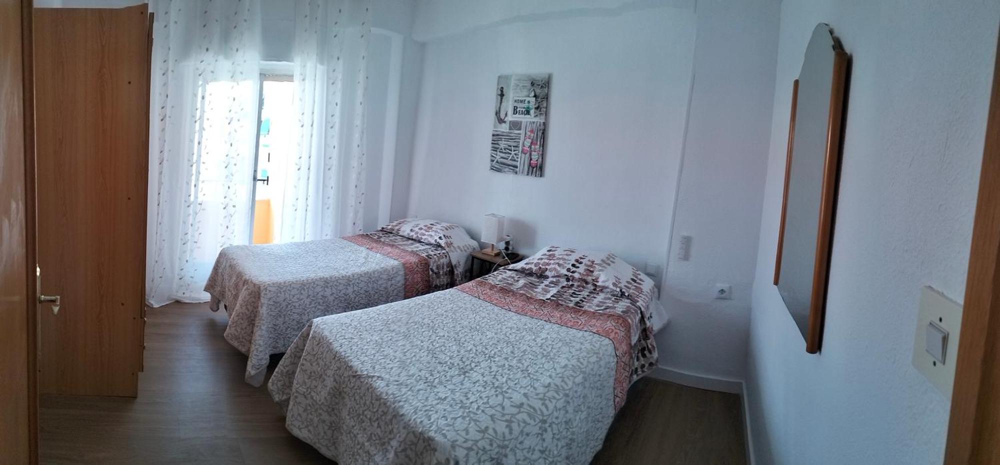Ricardo Hostal Apartamento 3 Habitaciones Alicante Kültér fotó